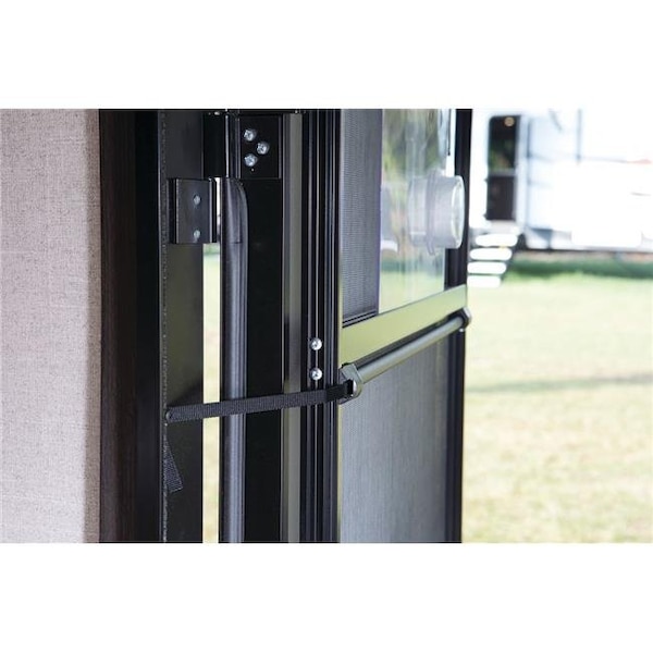 Screen Shot Screen Shot 1009.4106 26-28 in. Screen Closer 1009.4106 - main